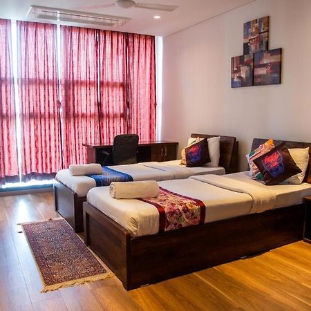 Guest House Service Apartments Púna Kültér fotó